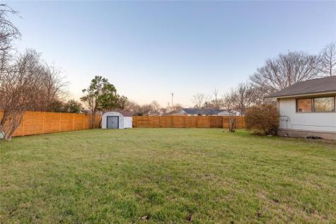 11200 Iron Oak Trail Austin TX 78750