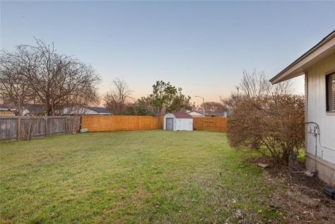 11200 Iron Oak Trail Austin TX 78750