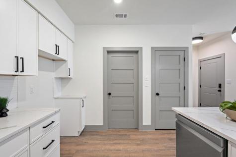 2450 Wickersham Lane Austin TX 78741