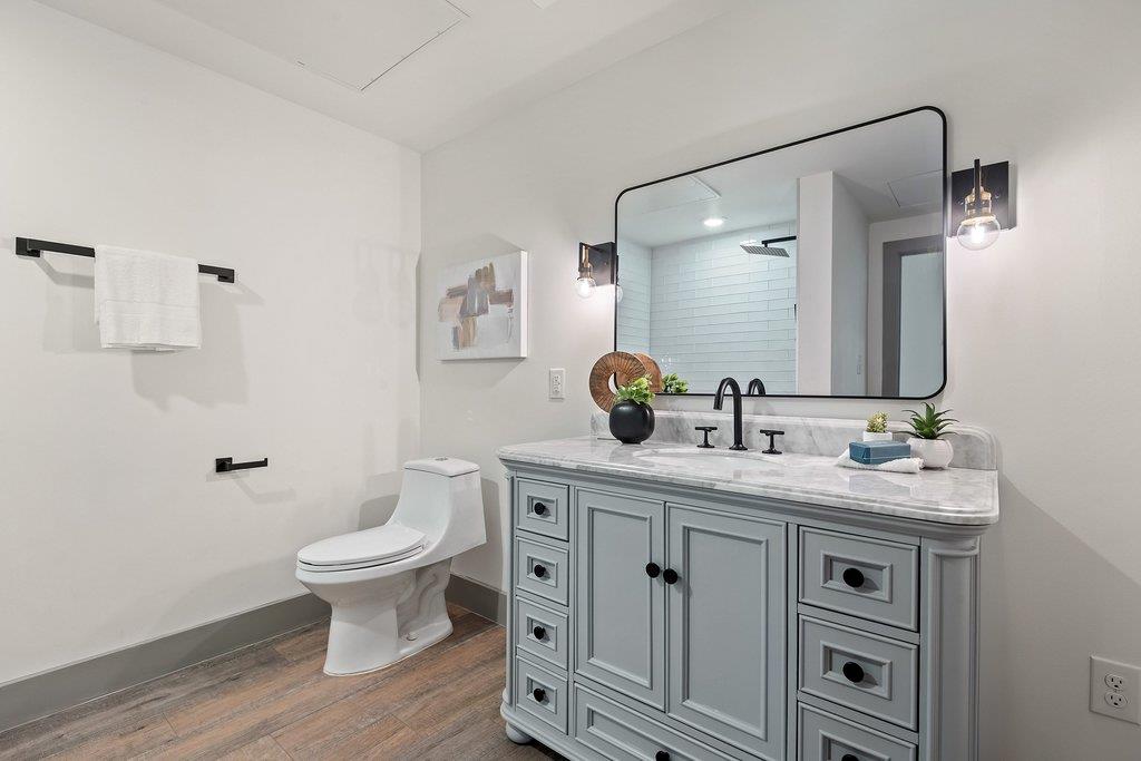 2450 Wickersham Lane Austin TX 78741