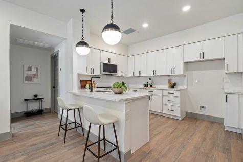 2450 Wickersham Lane Austin TX 78741