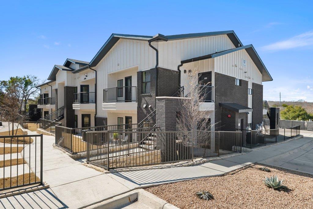 2450 Wickersham Lane Austin TX 78741