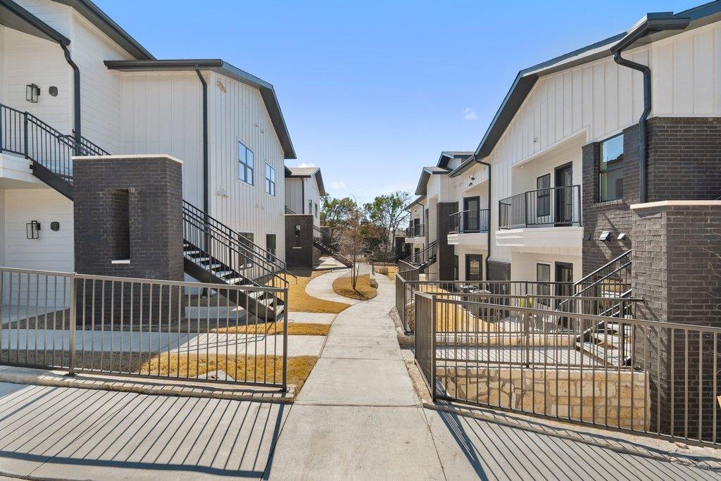 2450 Wickersham Lane Austin TX 78741