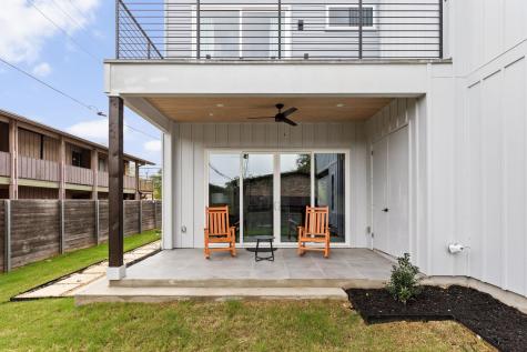 1402 Summit Street Austin TX 78741
