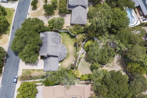 1702 Crested Butte Drive Austin TX 78746