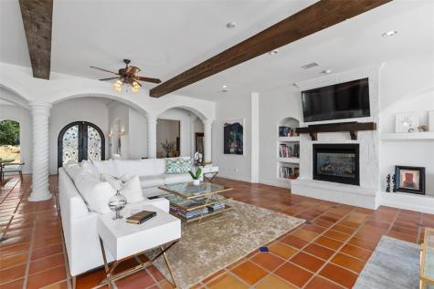 4922 Hidden Creek Lane Spicewood TX 78669