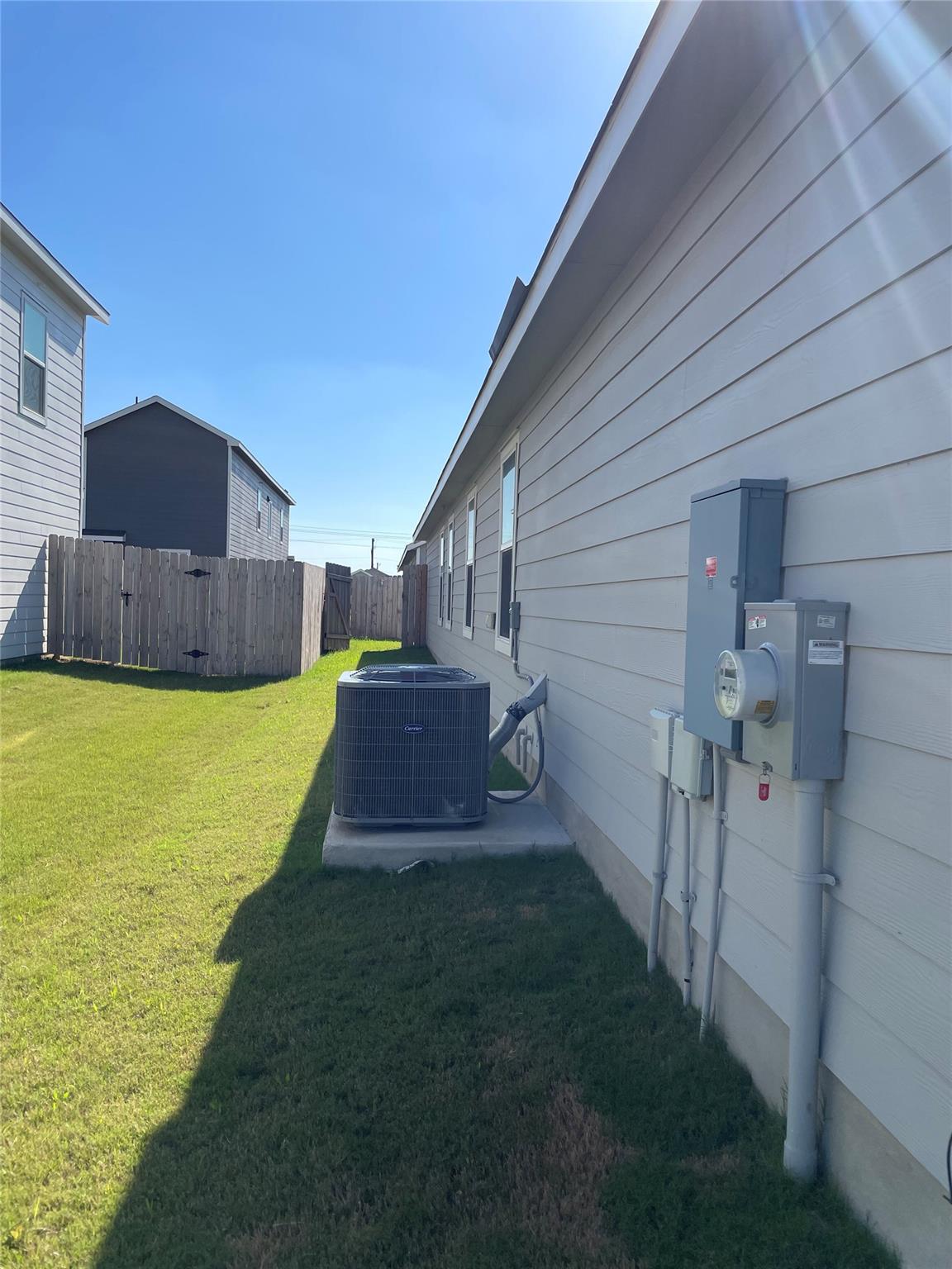 212 Marty Allen Loop Jarrell TX 76537