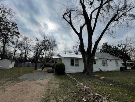 1105 1/2 Tillery Street Austin TX 78702