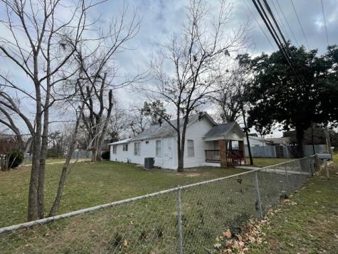 1105 1/2 Tillery Street Austin TX 78702