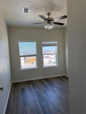 510 Whirlaway Drive Jarrell TX 76537