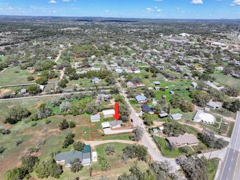 103 N Avenue Q Avenue Johnson City TX 78636