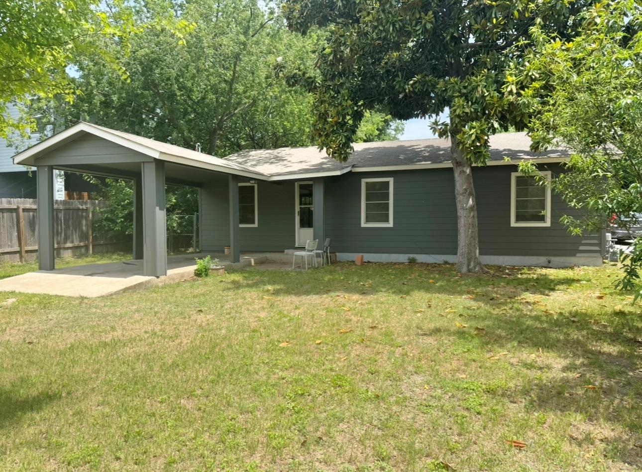 406 Swanee Drive Austin TX 78752