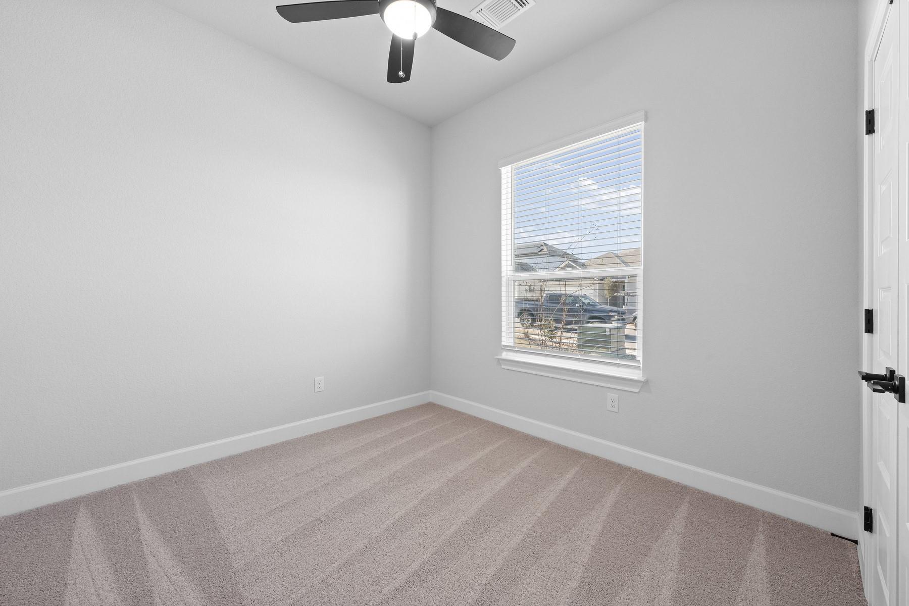 9709 Gladsome Path Manor TX 78653
