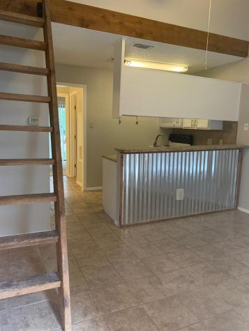 2210 Pearl Street Austin TX 78705