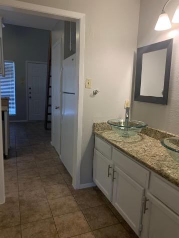 2210 Pearl Street Austin TX 78705