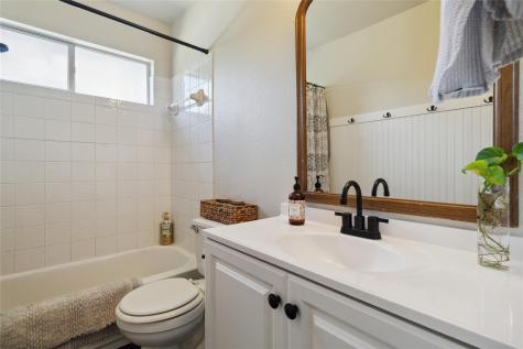 433 Sweet Leaf Lane Pflugerville TX 78660