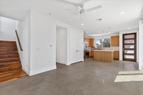 1114 Walton Lane Austin TX 78721