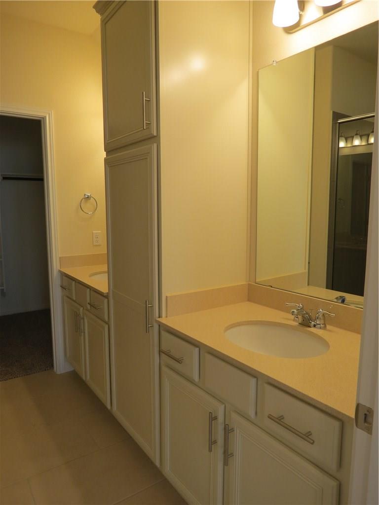 2304 S Lakeline Boulevard Cedar Park TX 78613