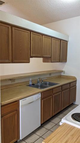 1300 N Bishop Street San Marcos TX 78666