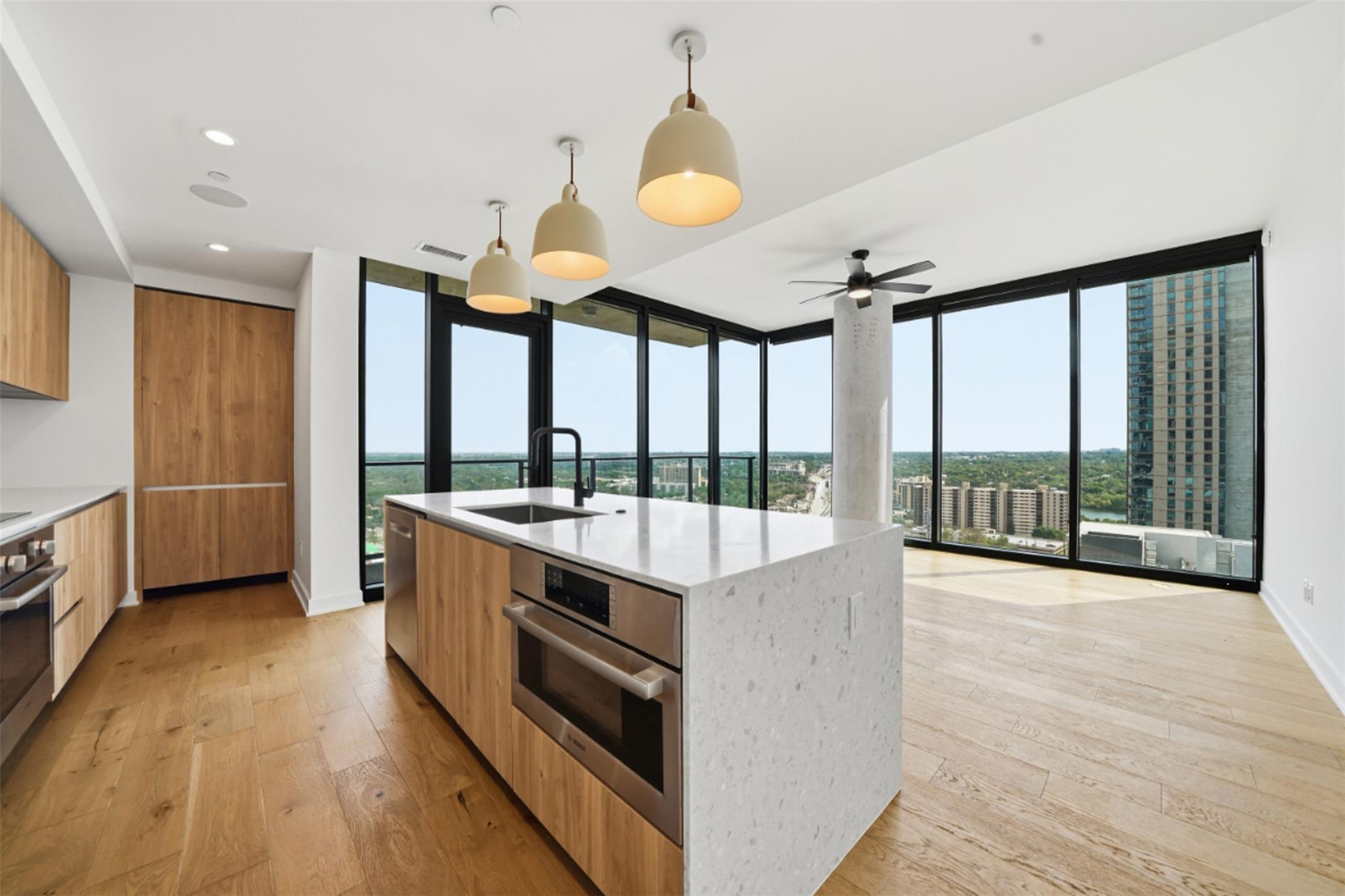 84 East Avenue Austin TX 78701