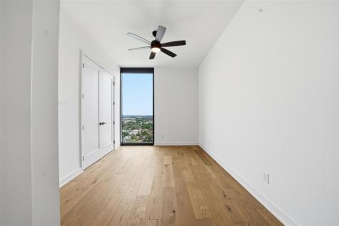 84 East Avenue Austin TX 78701