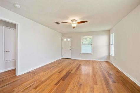 1502 Garden Street Austin TX 78702