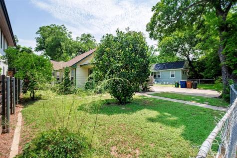 1502 Garden Street Austin TX 78702