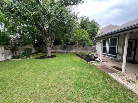 1239 Rocky Creek Drive Pflugerville TX 78660