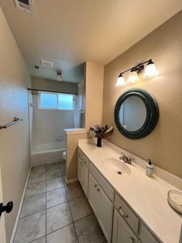 1239 Rocky Creek Drive Pflugerville TX 78660