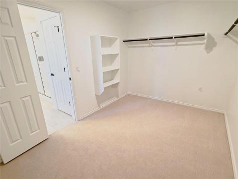 6724 Ellsworth Walk Austin TX 78724