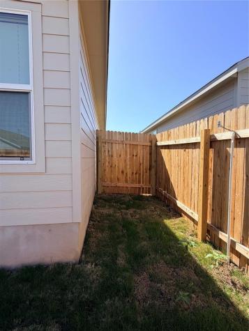 208 Skyfire Street Hutto TX 78634