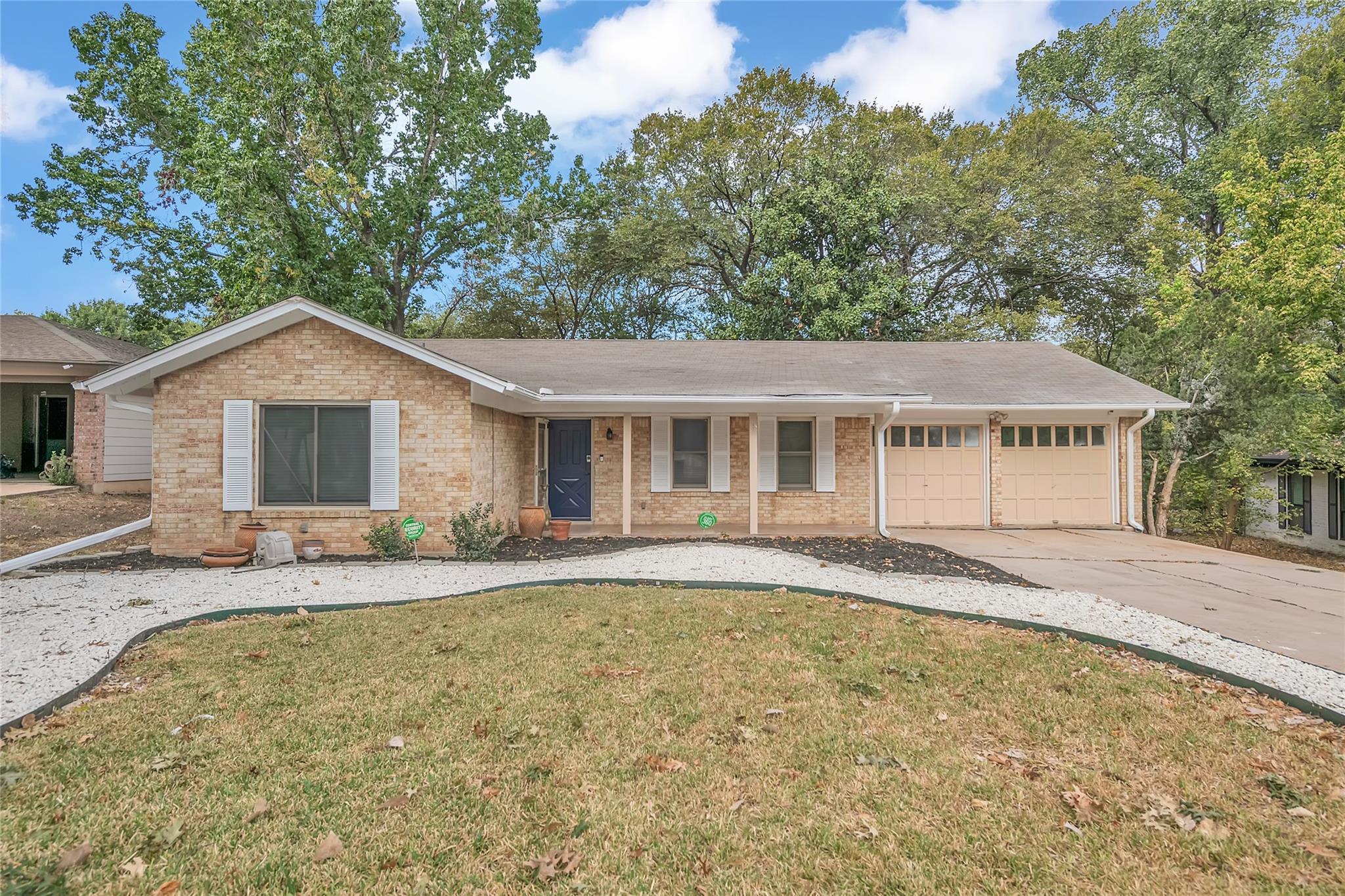 3400 Laguna Drive Austin TX 78741