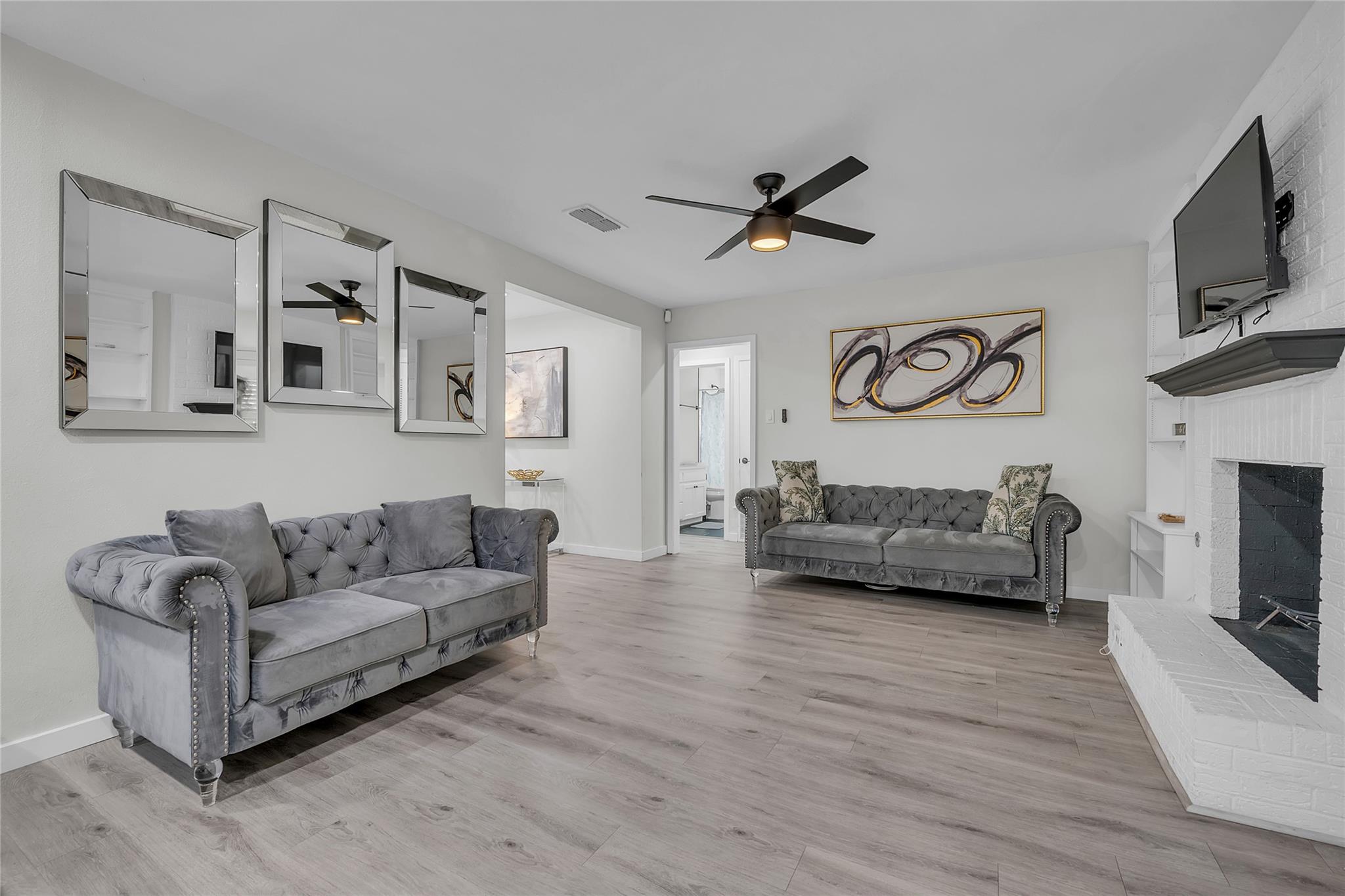 3400 Laguna Drive Austin TX 78741