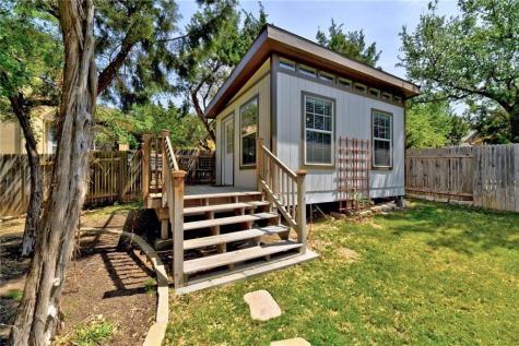 16005 Cinca Terra Drive Austin TX 78738