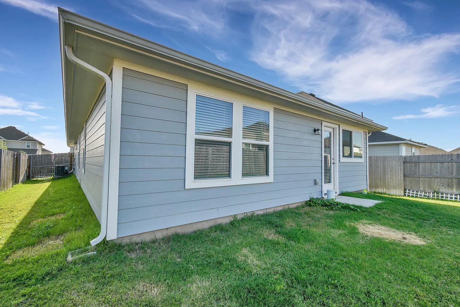 121 Crescent Street Georgetown TX 78626