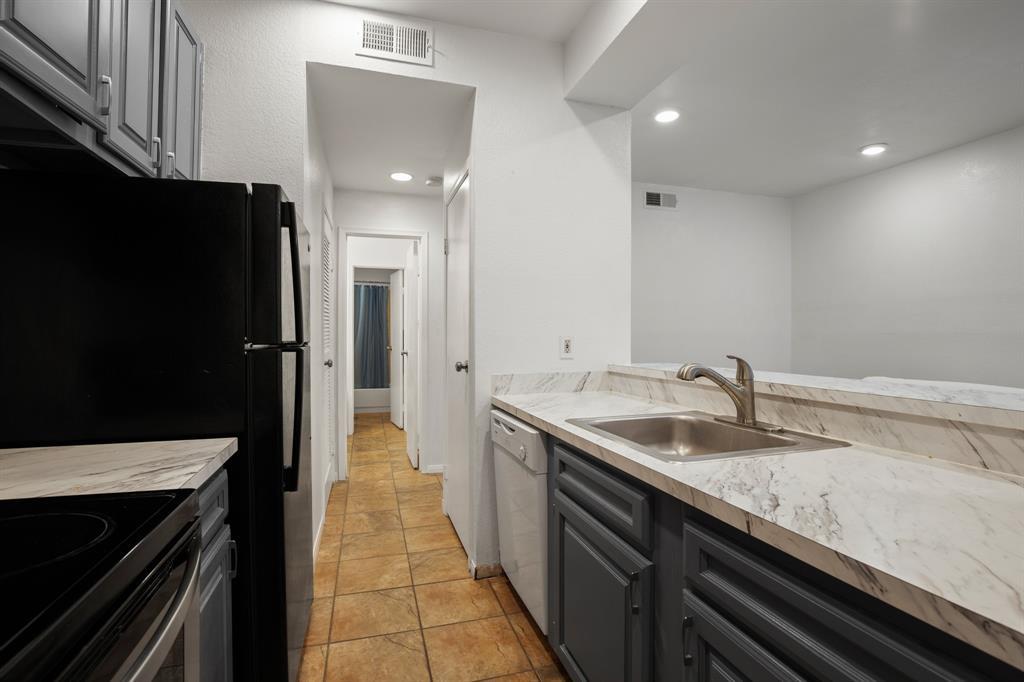 914 W 22nd 1/2 Street Austin TX 78705