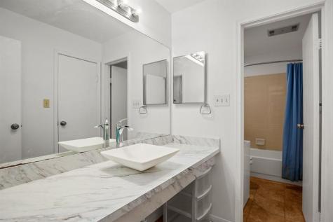 914 W 22nd 1/2 Street Austin TX 78705