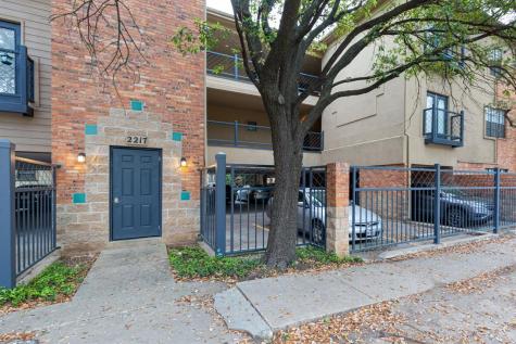 914 W 22nd 1/2 Street Austin TX 78705