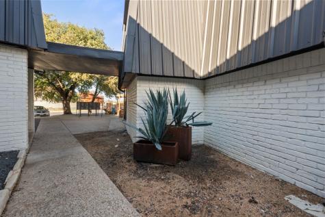 1720 Wooten Park Drive Austin TX 78757