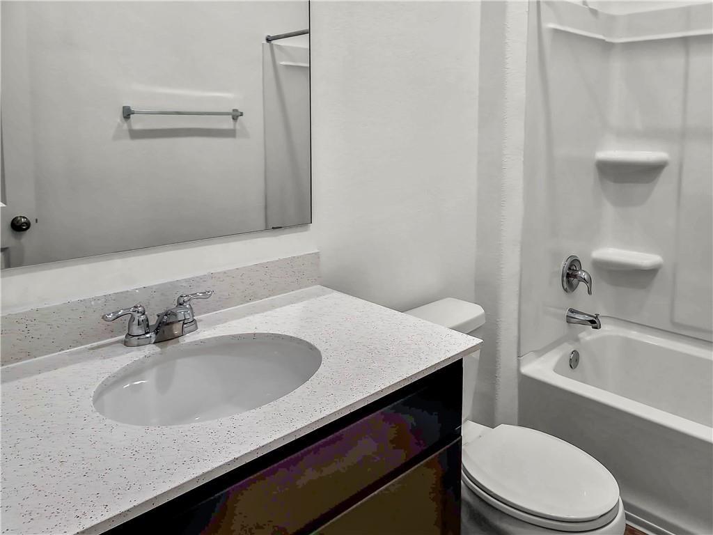 251 Geode Glen Maxwell TX 78656