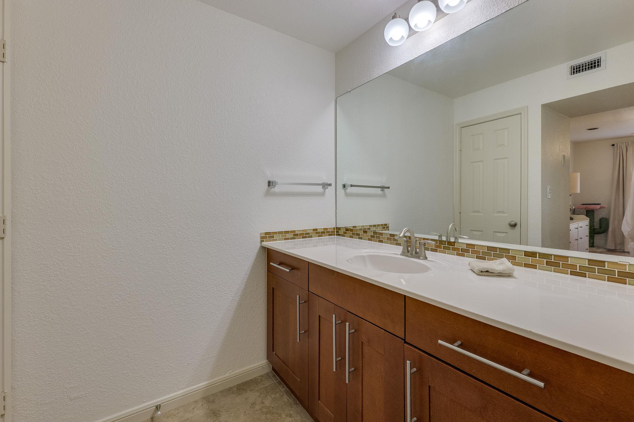 7685 Northcross Drive Austin TX 78757