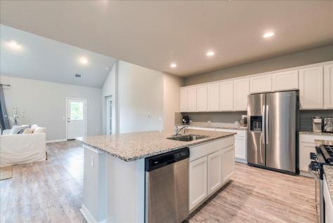 125 Groesbeck Lane Leander TX 78641
