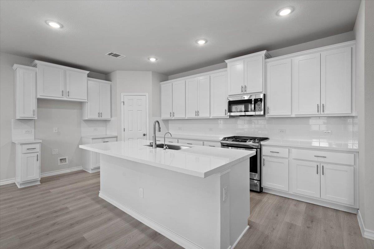 4712 Plum Peach Bend Austin TX 78723