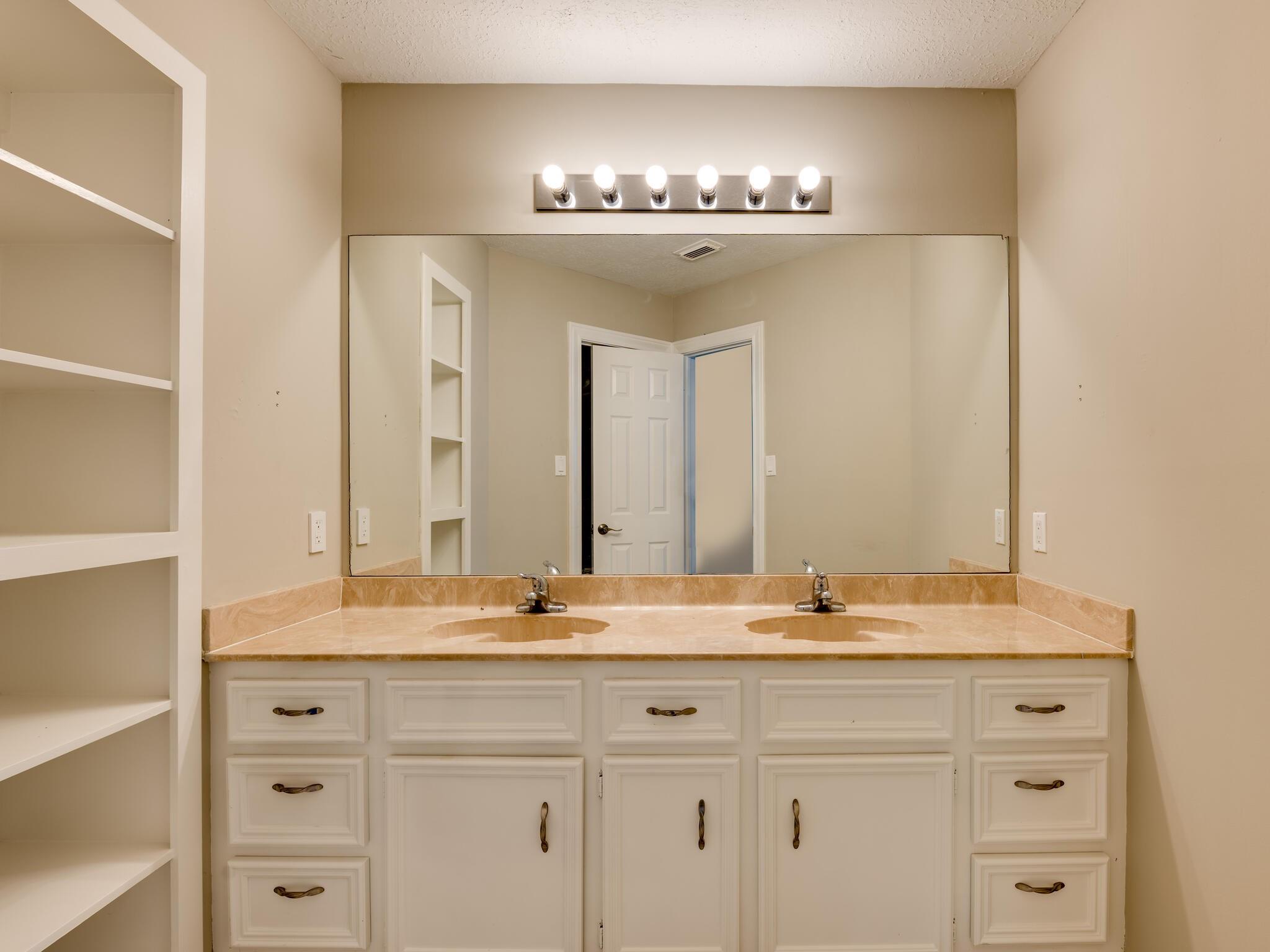 3944 Kristencreek Lane Round Rock TX 78681