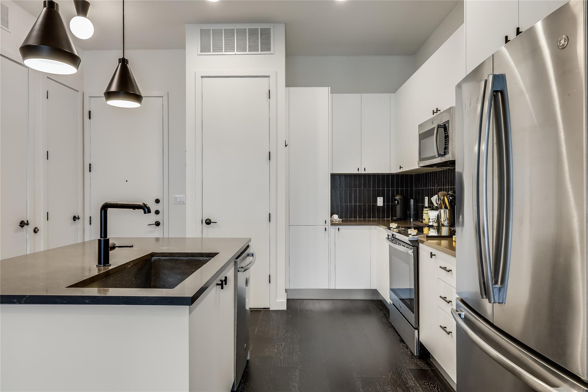 800 Embassy Drive Austin TX 78702