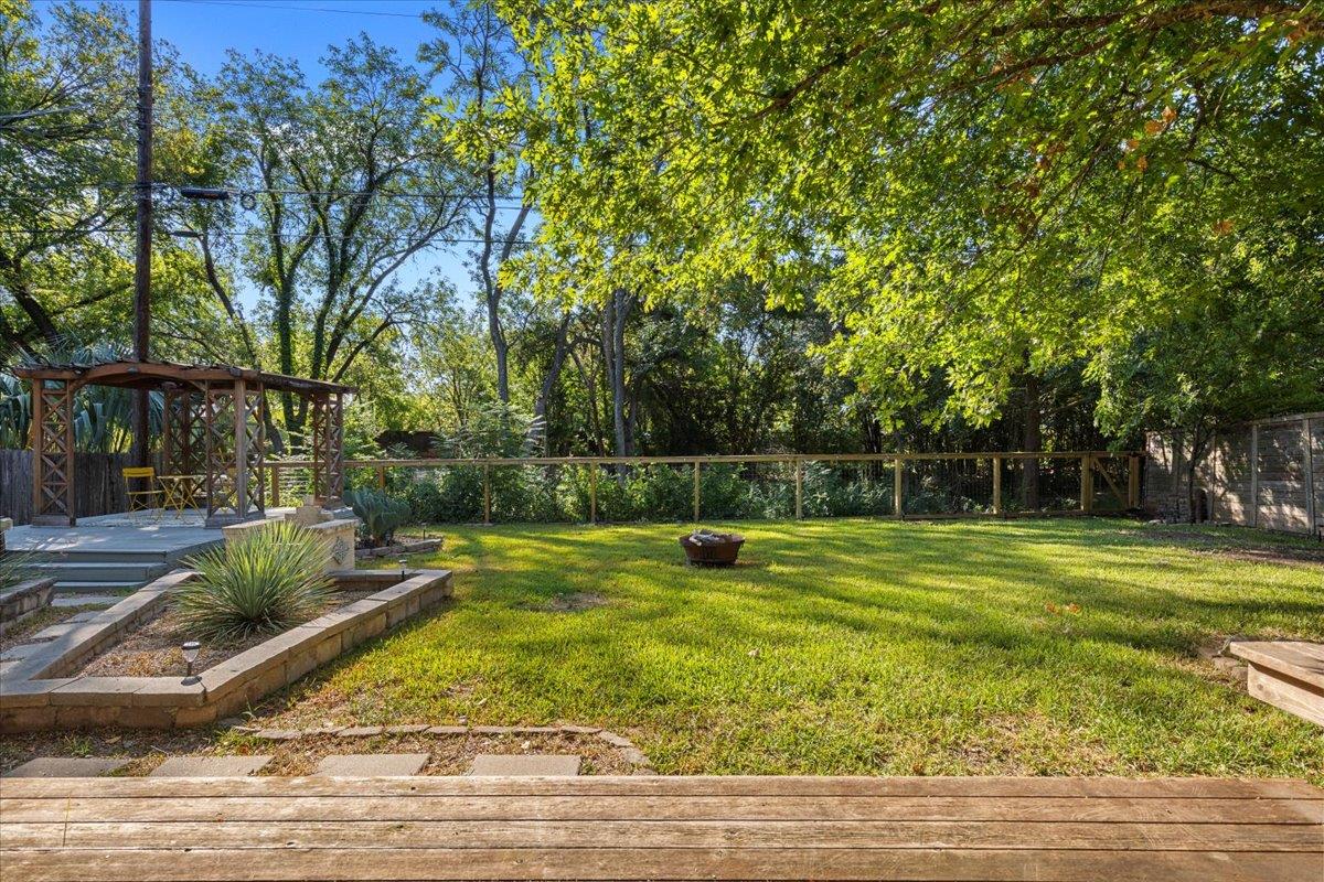 5313 Harvest Lane Austin TX 78745