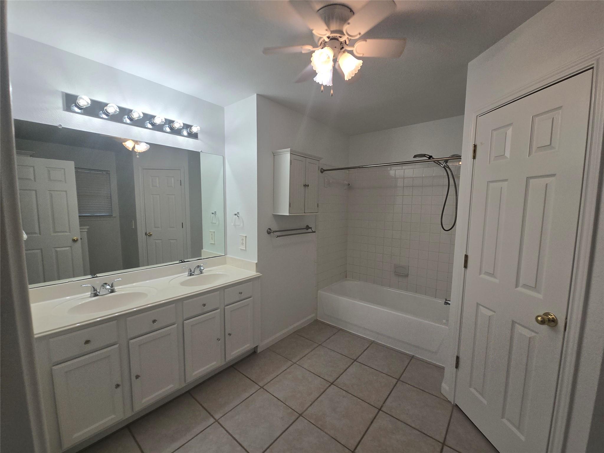 103 Hummingbird Court Cedar Creek TX 78612