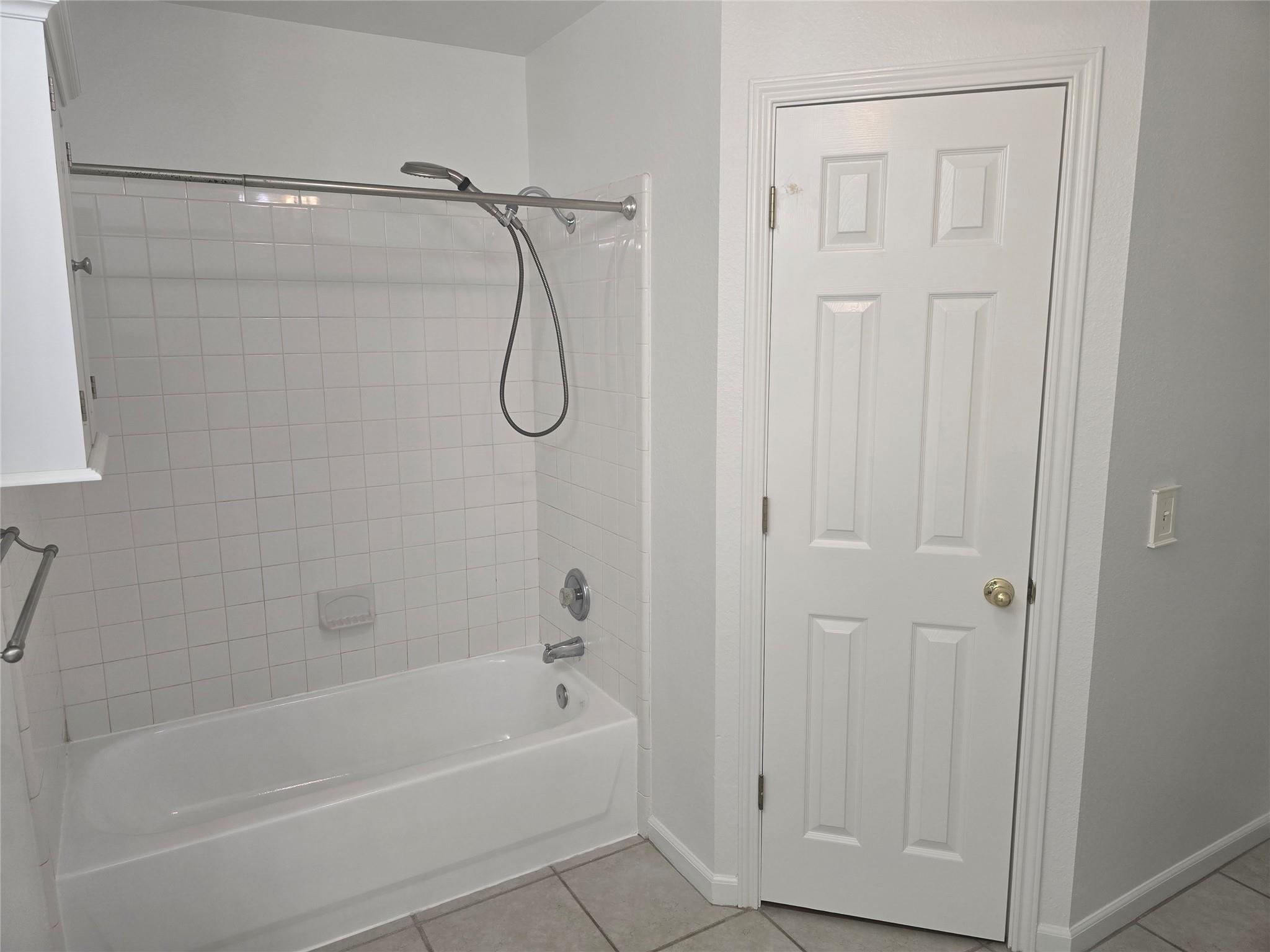 103 Hummingbird Court Cedar Creek TX 78612