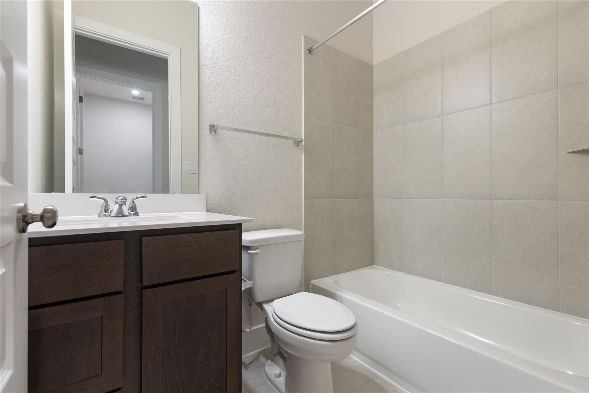 626 Bay Breeze Drive Kyle TX 78640