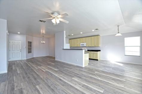 401 Bandara Woods Boulevard Elgin TX 78621
